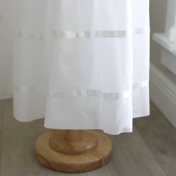 Strasburg Dress NWOT White Smocked size 10 Flower Girl Special Occasion - Picture 3 of 6